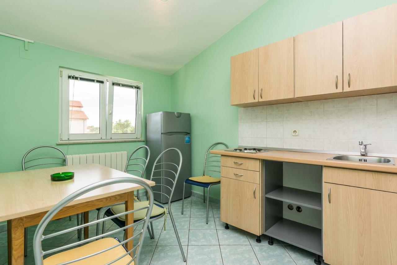 Apartmani Albi Zaton  Eksteriør billede