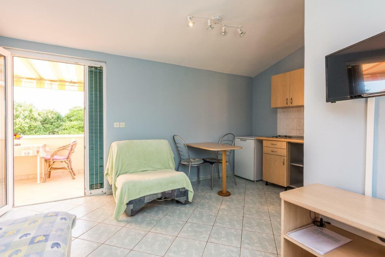 Apartmani Albi Zaton  Eksteriør billede