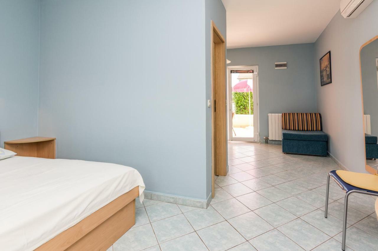 Apartmani Albi Zaton  Eksteriør billede